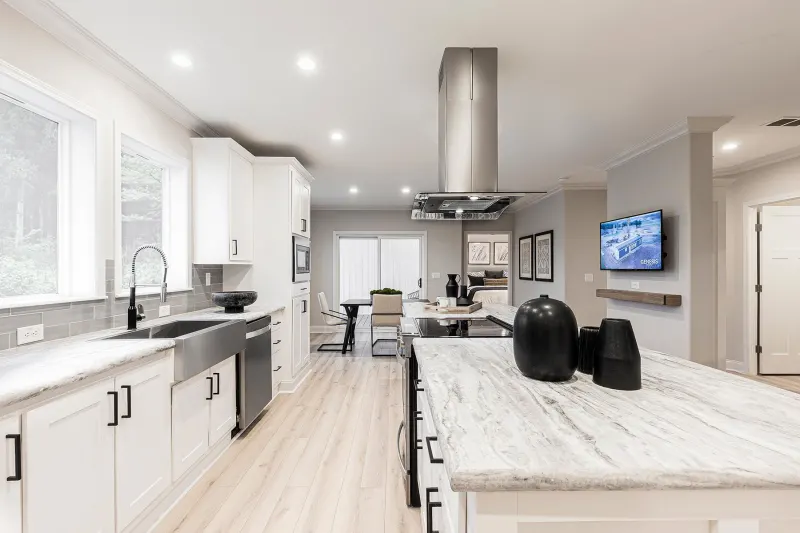 Biscayne bay kitchen home features